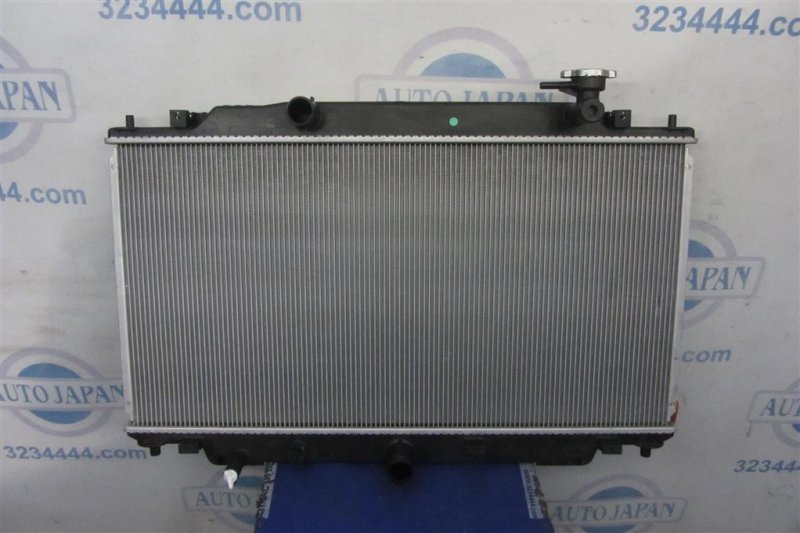 Радиатор основной MAZDA 3 BM 13-19 Радиатор основной MAZDA 3 BM 13-19
