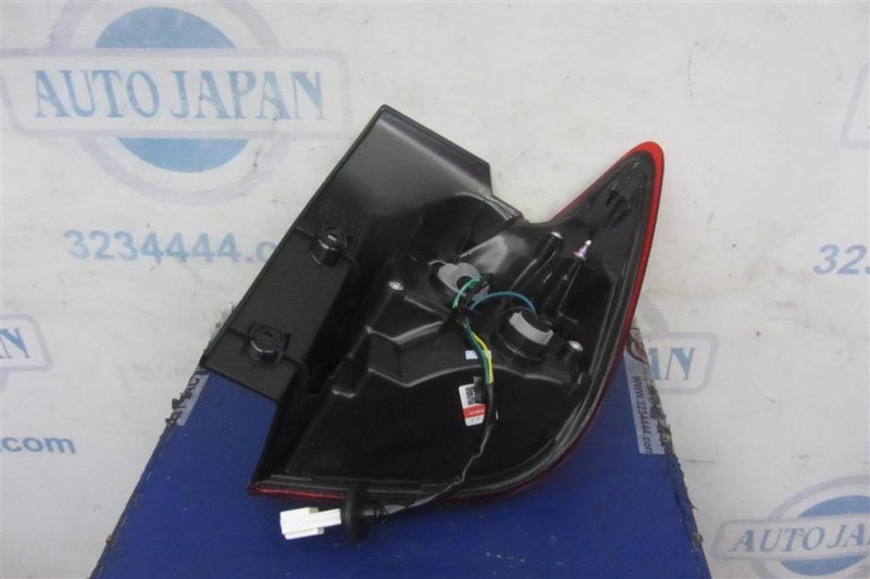 Фонарь наружный задний левый ASX / OUTLANDER SPORT 10-21