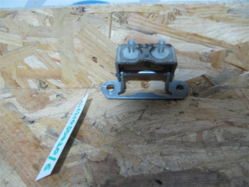 Петля крышки багажника левая SUBARU CROSSTREK 12-17 2016 Внедорожник 2.0 60879FJ001 Б/У