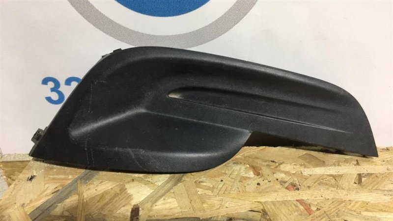 Накладка противотуманной фары NISSAN ALTIMA L33 12-18 L33 2.5