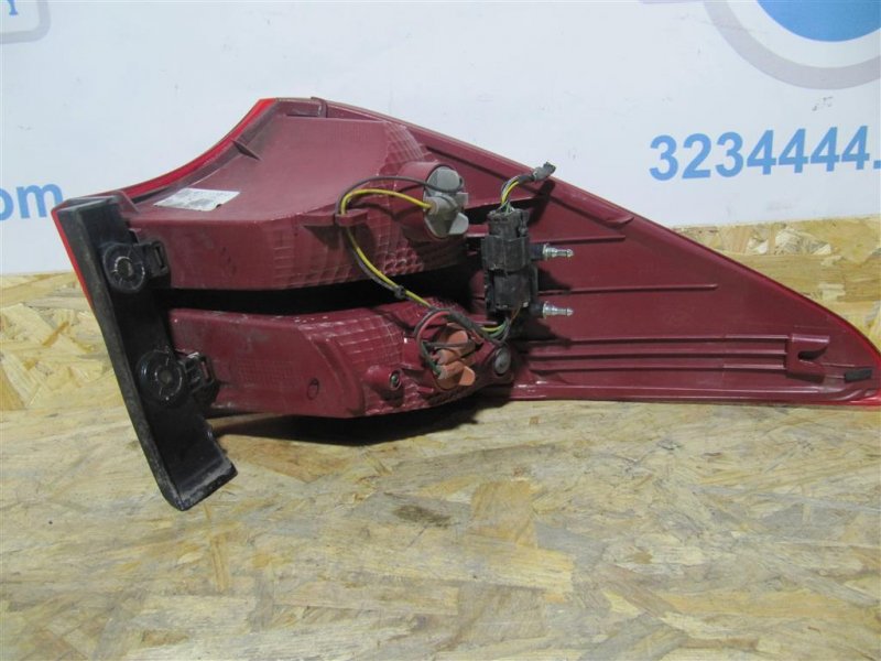 Фонарь наружный задний правый SANTA FE (DM) 12-18 2013 Внедорожник 2.4