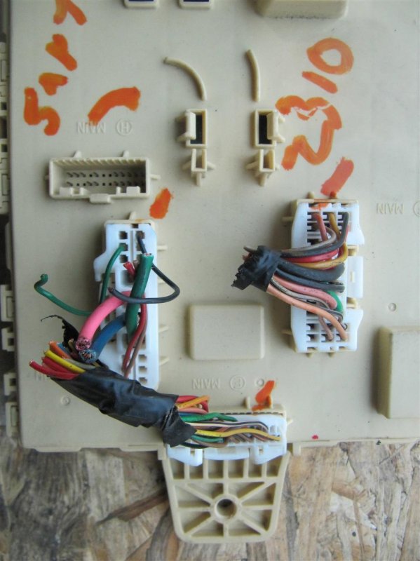 Блок предохранителей салон HYUNDAI SANTA FE (DM) 12-18 Внедорожник 2.4