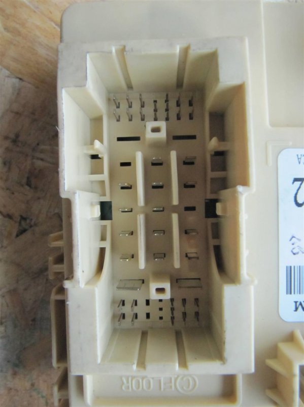 Блок предохранителей салон SANTA FE (DM) 12-18 2013 Внедорожник 2.4