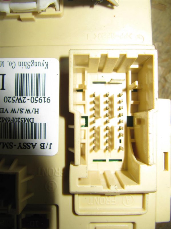 Блок предохранителей салон SANTA FE (DM) 12-18 2013 Внедорожник 2.4