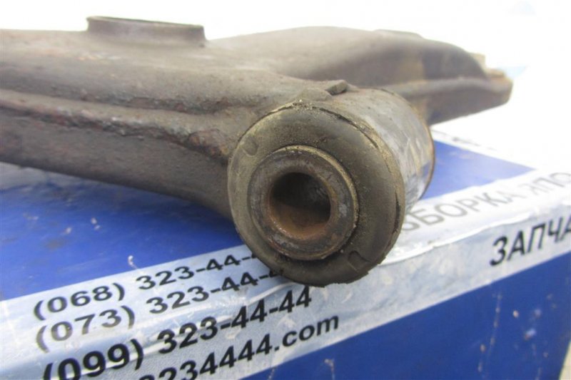 Рычаг передней подвески нижний передний левый LANCER IX 9 03-07