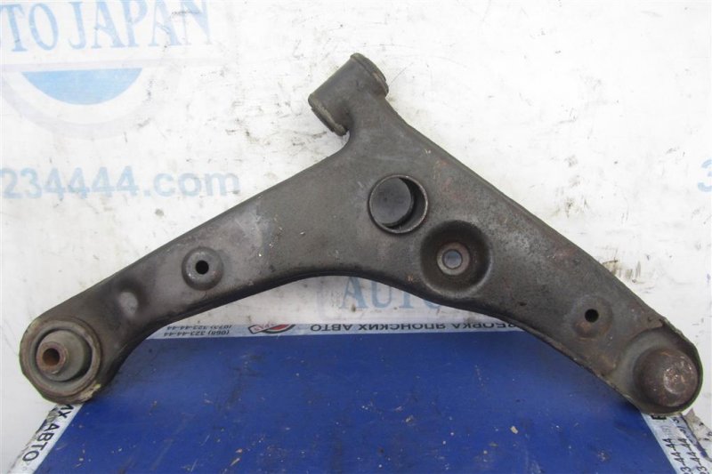 Рычаг передней подвески нижний передний левый LANCER IX 9 03-07