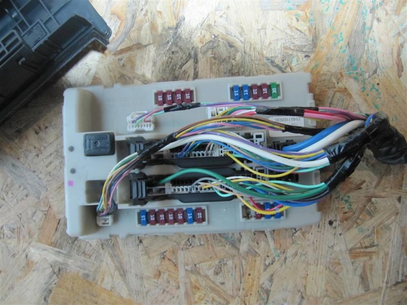 Блок предохранителей моторный отсек INFINITI FX/QX70 S51 08-17 2011 Внедорожник 3.5 284B7-1BN3B Б/У