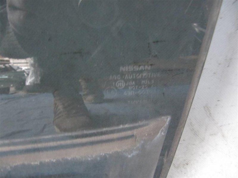 Стекло двери заднее левое NISSAN JUKE 10-19 Внедорожник 1.6 MR16DDT