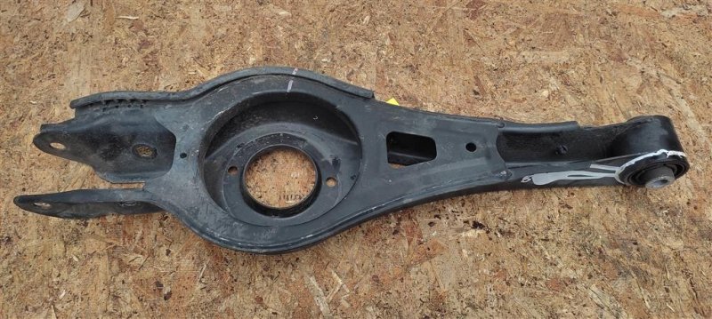 Рычаг задней подвески поперечный нижний задний левый SONATA LF 2014- 2017 Седан 2.4 Рычаг задней подвески поперечный нижний задний левый SONATA LF 2014- 2017 Седан 2.4