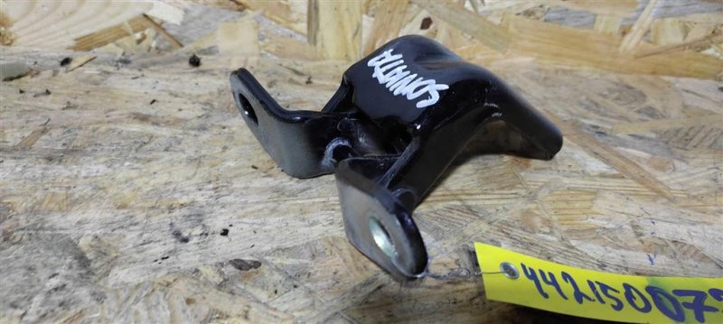 Петля двери нижняя задняя правая SONATA LF 2014- 2017 Седан 2.4 Петля двери нижняя задняя правая SONATA LF 2014- 2017 Седан 2.4