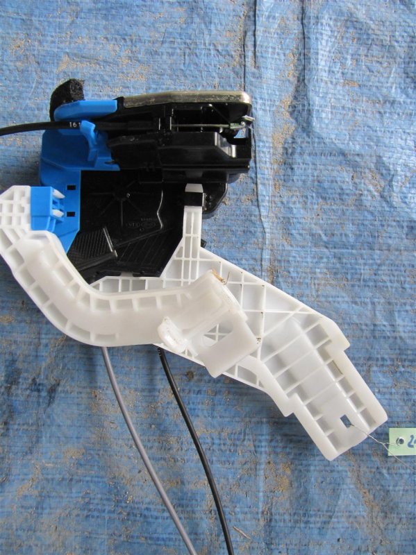 Замок двери задний левый SONATA LF 2014- 2017 Седан 2.4 Замок двери задний левый SONATA LF 2014- 2017 Седан 2.4