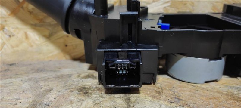 Подрулевой переключатель SUBARU OUTBACK 09-14 BR Внедорожник 2.5 Подрулевой переключатель SUBARU OUTBACK 09-14 BR Внедорожник 2.5