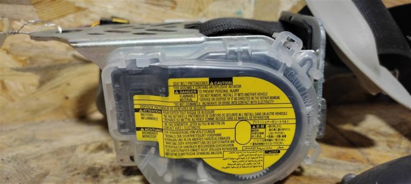 Ремень безопасности передний правый SUBARU OUTBACK 09-14 BR Внедорожник 2.5 Ремень безопасности передний правый SUBARU OUTBACK 09-14 BR Внедорожник 2.5