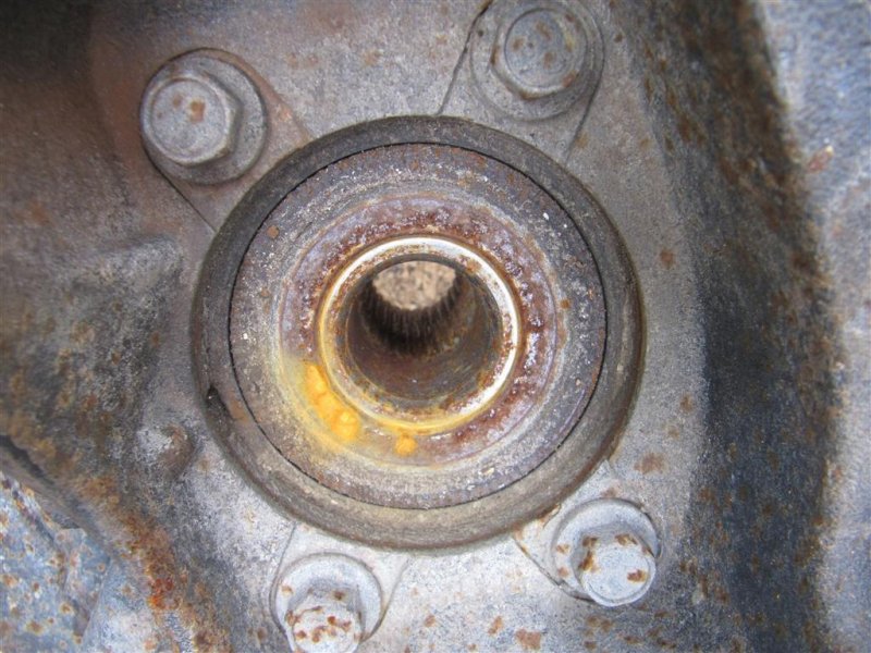 Цапфа задняя левая OUTBACK 09-14 BR 2011 Внедорожник 2.5