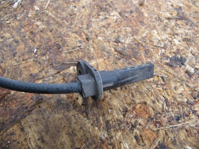 Датчик ABS передний OUTBACK 09-14 BR 2011 Внедорожник 2.5