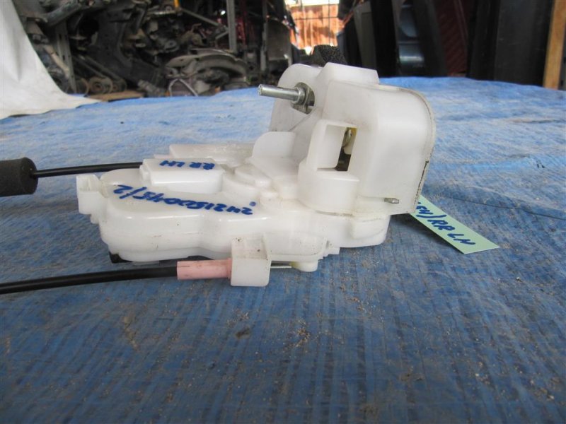 Замок двери задний правый OUTBACK 09-14 BR 2011 Внедорожник 2.5