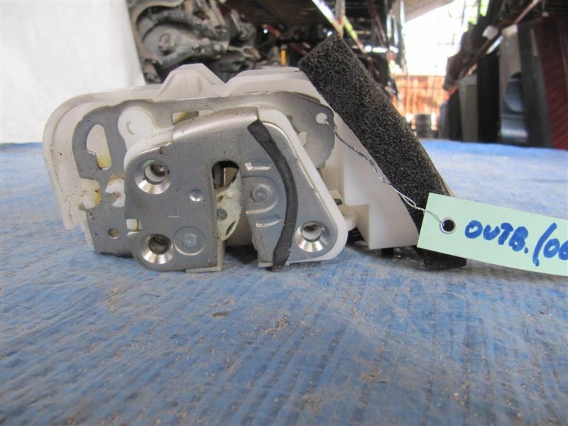 Замок двери задний левый OUTBACK 09-14 BR 2011 Внедорожник 2.5 Замок двери задний левый OUTBACK 09-14 BR 2011 Внедорожник 2.5