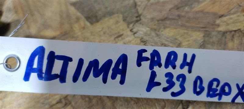 Петля двери верхняя передняя правая NISSAN ALTIMA L33 12-18 L33 2.5