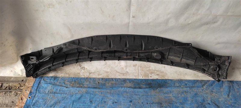 Пластик под лобовое стекло / Жабо ALTIMA L33 12-18 2018 L33 2.5