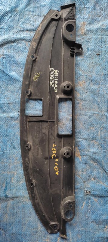 Накладка замка капота ALTIMA L33 12-18 2018 L33 2.5