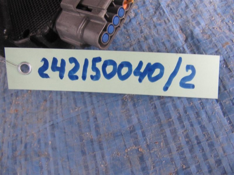 Замок двери передний правый ALTIMA L33 12-18 2018 L33 2