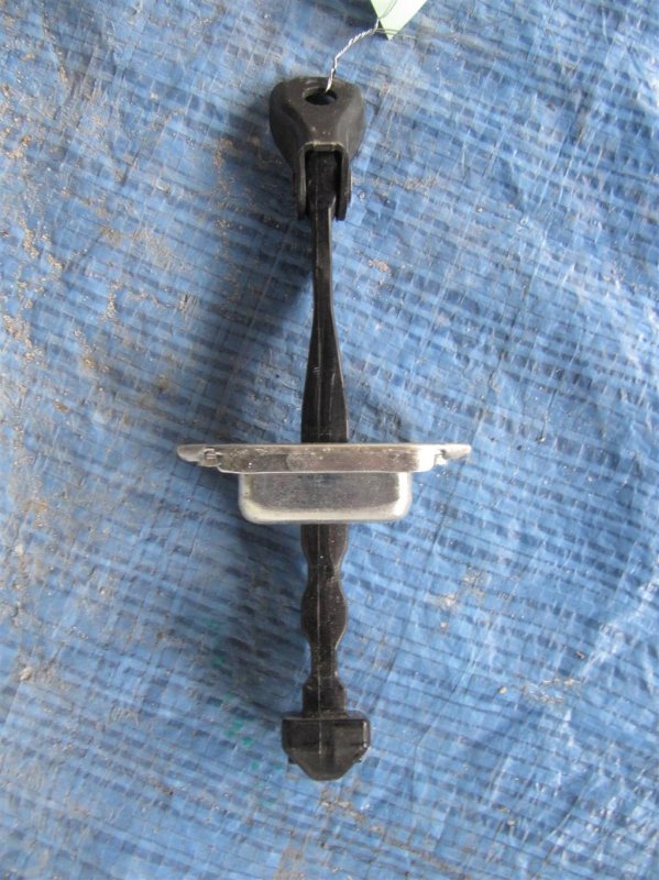 Ограничитель двери передний правый NISSAN ALTIMA L33 12-18 2018 L33 2.5 80430-9HP0A Б/У