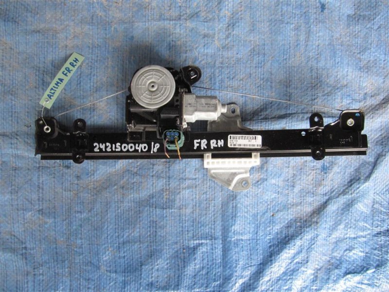 Стеклоподъемник передний правый ALTIMA L33 12-18 2018 L33 2.5