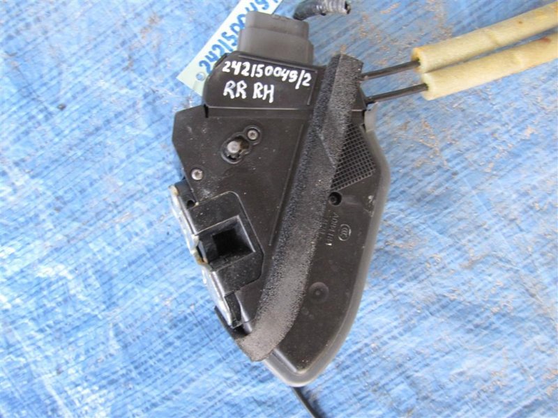 Замок двери задний правый ALTIMA L33 12-18 2018 L33 2.5