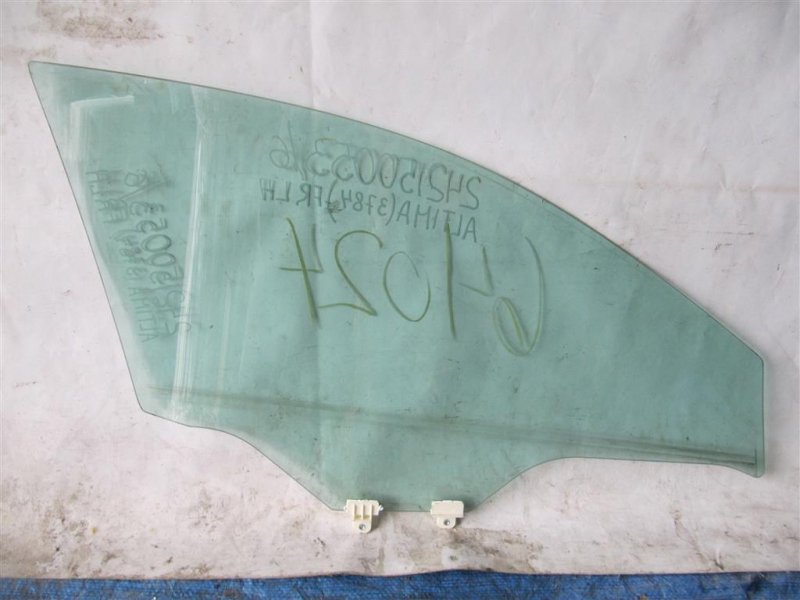 Стекло двери переднее левое ALTIMA L33 12-18 2018 L33 2.5