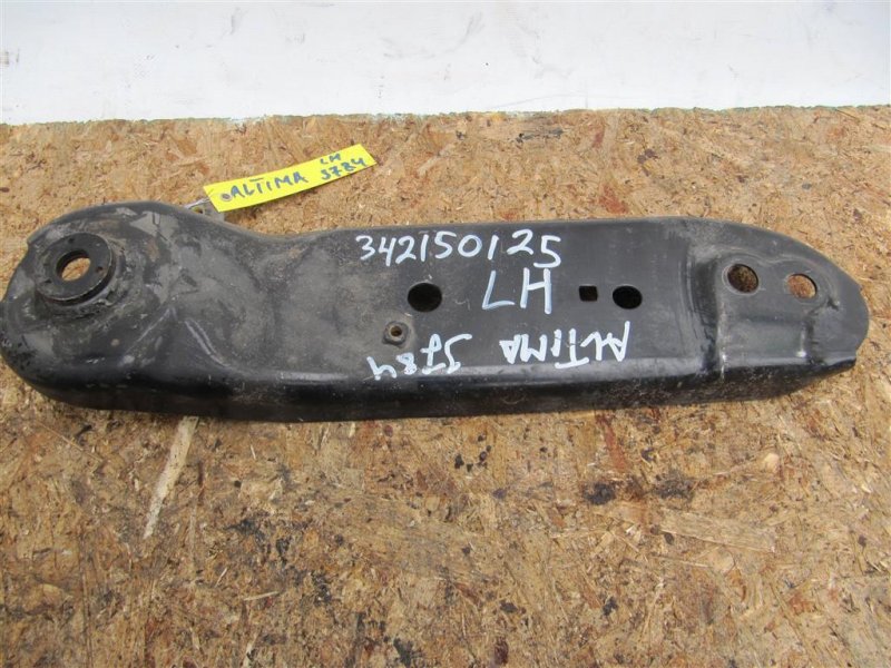 Крепление балки подвески NISSAN ALTIMA L33 12-18 2018 L33 2.5 55452-JA10A Б/У