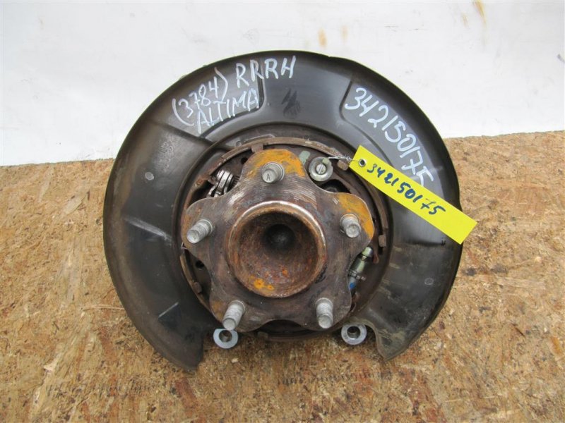 Цапфа задняя правая ALTIMA L33 12-18 2018 L33 2.5