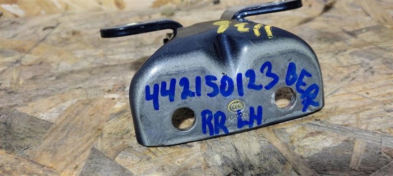 Петля двери верхняя задняя левая KIA SOUL PS 13-19 2015 PS 2.0 79410-3K000 Б/У