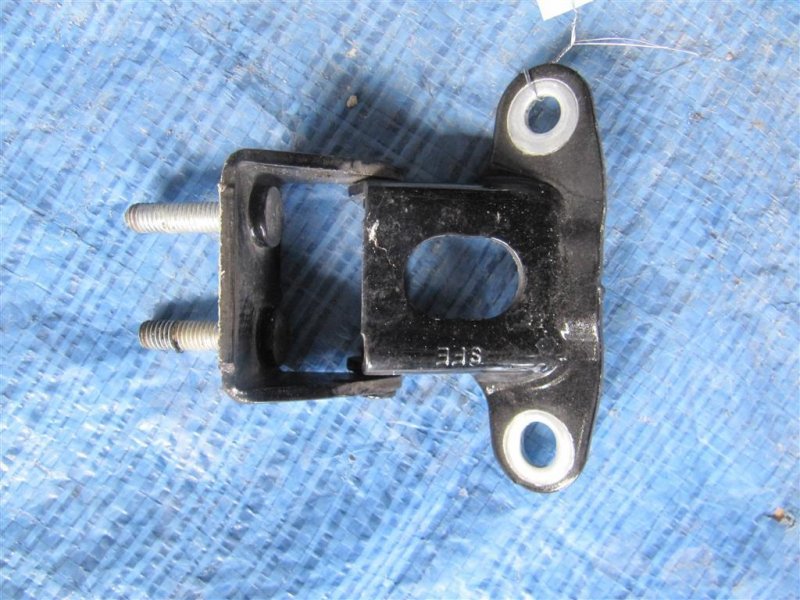 Запчасть петля крышки багажника левая ACURA MDX (YD2) 06-13 2006 YD2 3.7 68210-STX-A01ZZ Б/У Петля крышки багажника левая ACURA MDX (YD2) 06-13 2006 YD2 3.7 68210-STX-A01ZZ Б/У