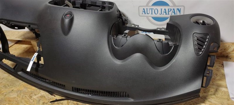 Торпедо NISSAN JUKE 10-19 Внедорожник 1.6 MR16DDT