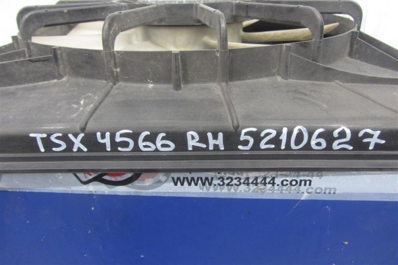 Диффузор вентилятора основного радиатора правый ACCORD CU8 / TSX 08-14 2010 Седан 2.4