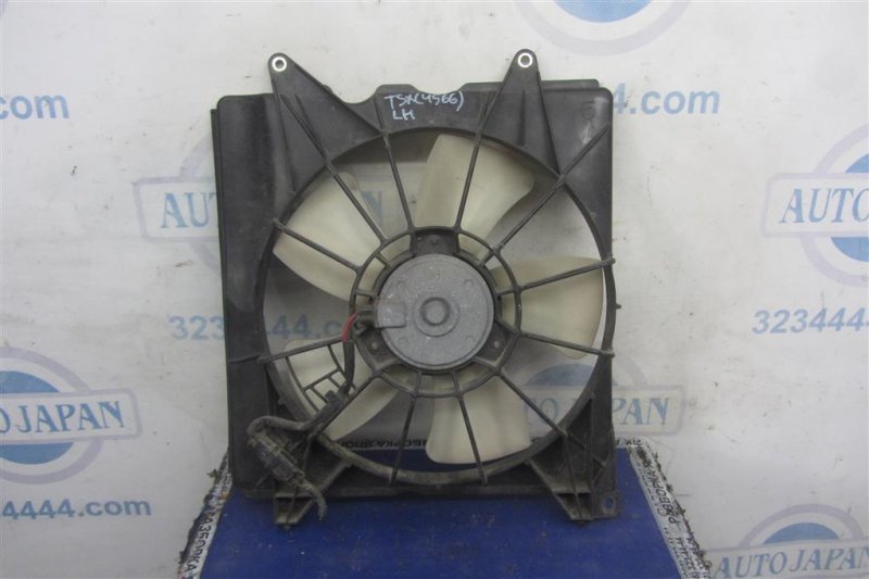 Диффузор вентилятора основного радиатора левый HONDA ACCORD CU8 / TSX 08-14 Седан 2.4