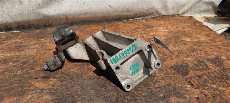 Кронштейн опоры двигателя левый INFINITI FX S50 03-08 2007 Внедорожник 3.5 11233-AF800 Б/У