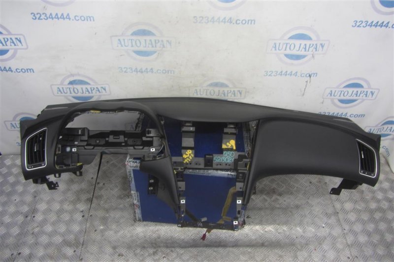 Торпедо INFINITI Q50 15-20 Седан 3.0 VR30DDTT