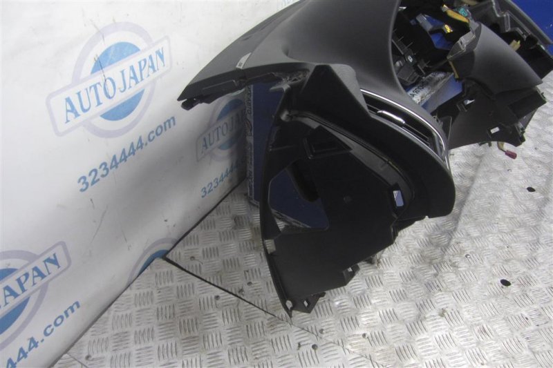 Торпедо Q50 15-20 2016 Седан 3.0 VR30DDTT