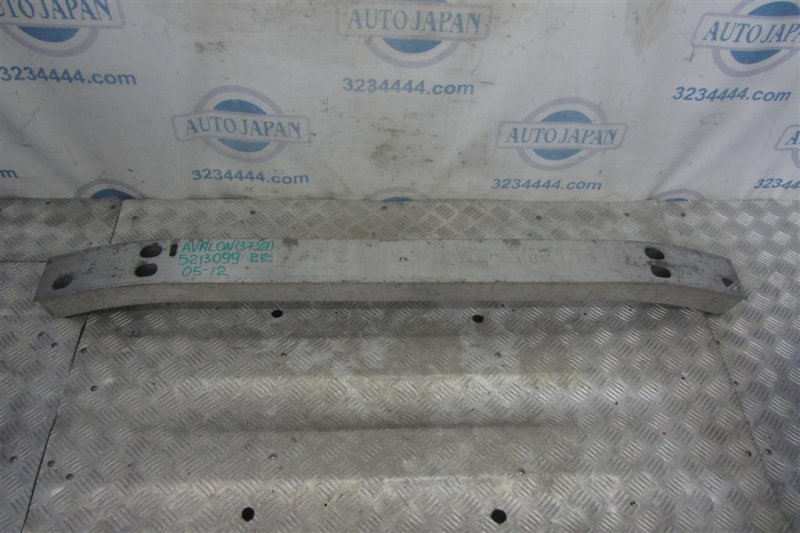 Усилитель заднего бампера TOYOTA AVALON 05-12 2005 GSX30 3.5 2GR-FE 52171-AC060 Б/У