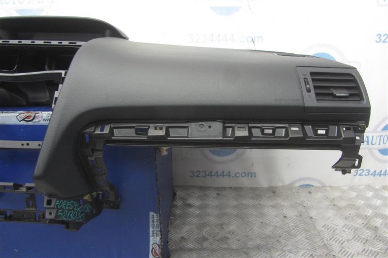 Торпедо FORESTER 12-19 2013 Внедорожник 2.5