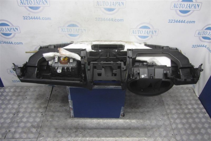 Торпедо FORESTER 12-19 2013 Внедорожник 2.5