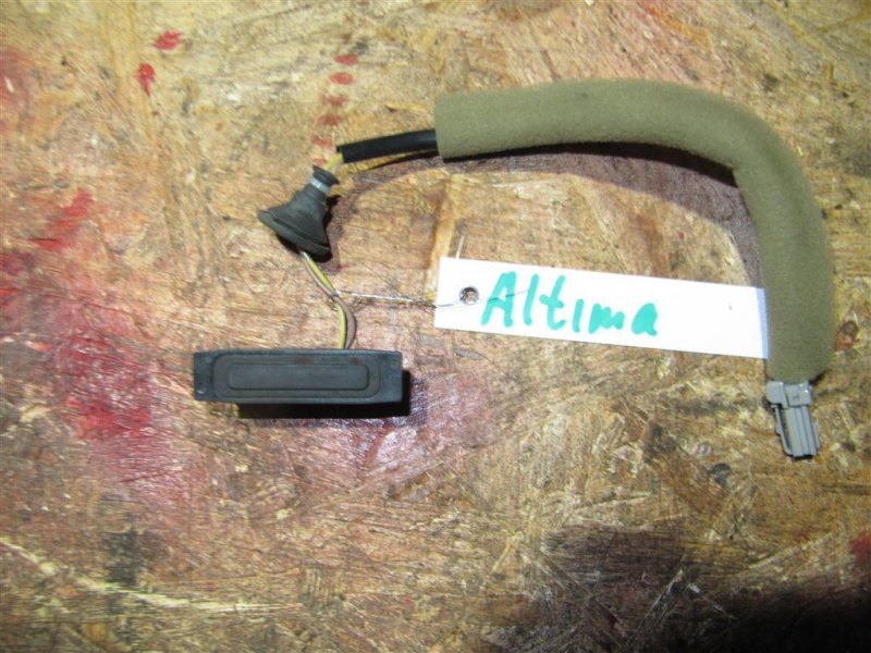 Кнопка открывания багажника наружная ALTIMA L33 12-18 L33