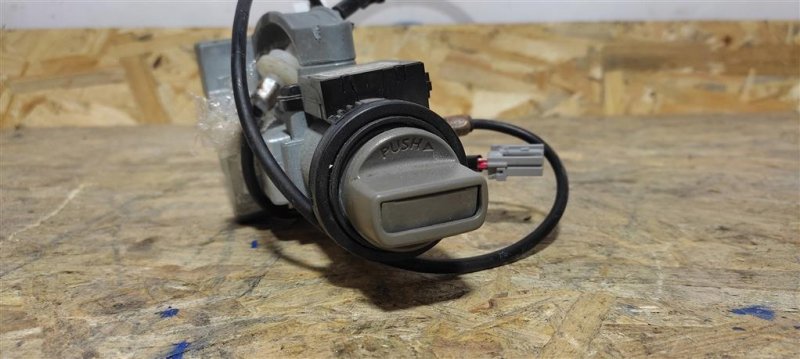 Замок зажигания NISSAN SENTRA (B16) 06–12