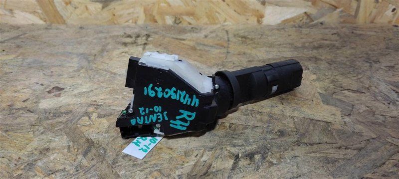 Подрулевой переключатель правый NISSAN SENTRA (B16) 06–12 25260-ZM02A Б/У