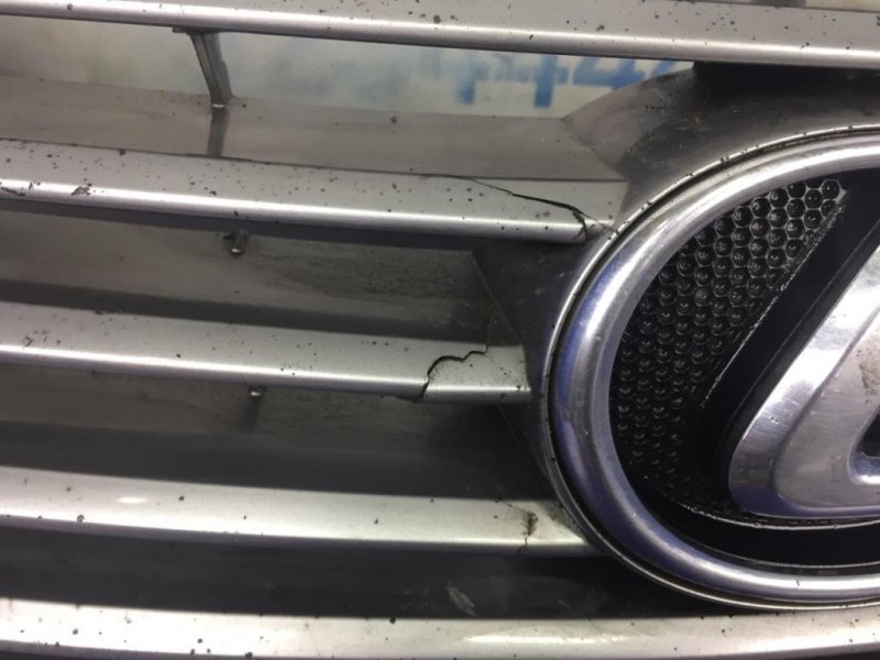 Решетка радиатора ES350 06-12