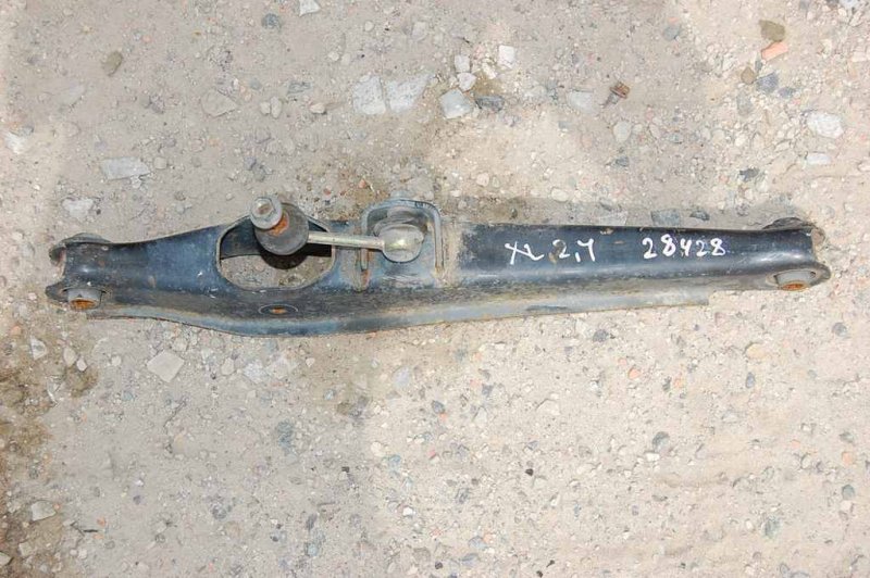 Рычаг задней подвески поперечный нижний задний левый MITSUBISHI OUTLANDER XL 05-13 Б/У