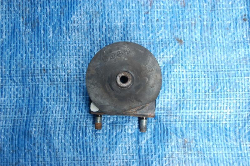 Подушка двигателя передняя SX4 06-13