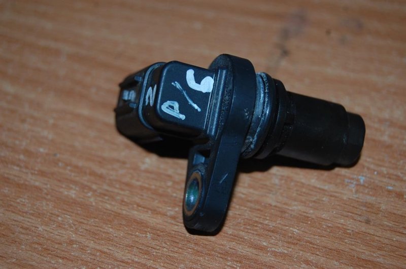 Датчик положения распредвала LEXUS GS350 GS300 05-11 Датчик положения распредвала LEXUS GS350 GS300 05-11