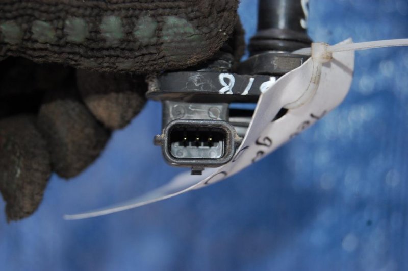 Датчик положения распредвала TEANA J32 08-14 Датчик положения распредвала TEANA J32 08-14